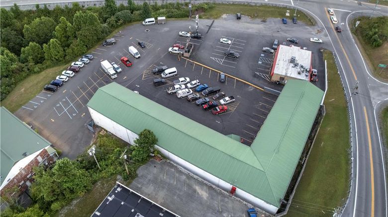 <b>SureStay by Best Western Summersville Exterior</b>. Images powered by <a href="https://iceportal.shijigroup.com/" title="IcePortal" target="_blank">IcePortal</a>.