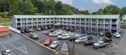 SureStay by Best Western Summersville Exterior