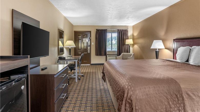 <b>SureStay by Best Western Summersville Room</b>. Images powered by <a href="https://iceportal.shijigroup.com/" title="IcePortal" target="_blank">IcePortal</a>.
