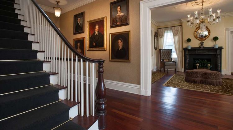 Jared Coffin House Lobby