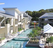 1770 Lagoons Central Apartment Resort Exterior
