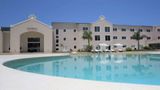 Howard Johnson by Wyndham La Plata Pool