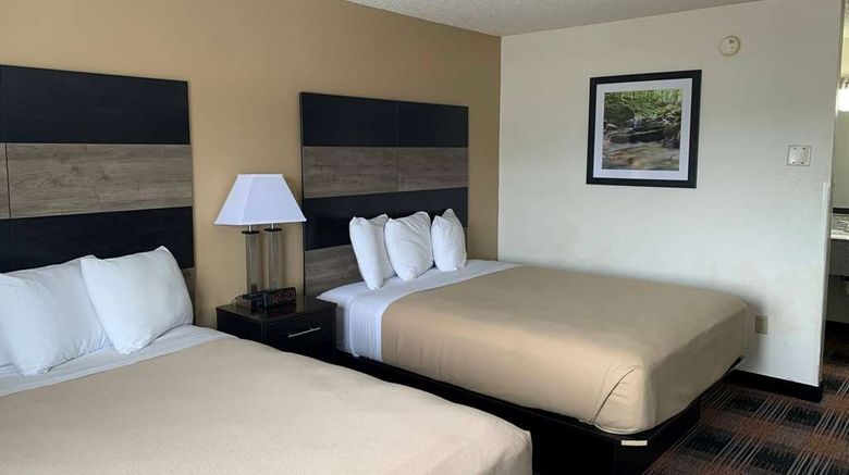 <b>Baymont by Wyndham Waupun Room</b>. Images powered by <a href="https://iceportal.shijigroup.com/" title="IcePortal" target="_blank">IcePortal</a>.