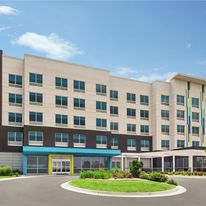 Tru by Hilton Ringgold