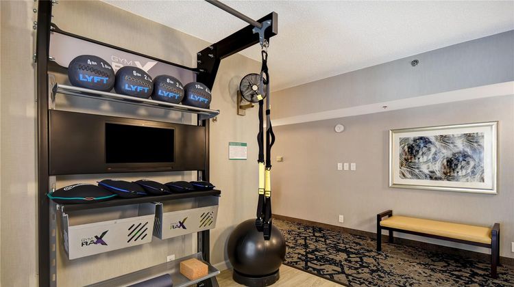 Hilton Charlotte Airport Room