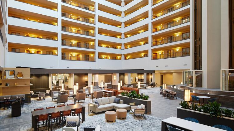 Hilton Charlotte Airport Lobby