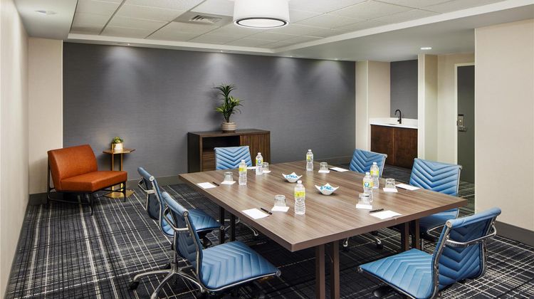 Hilton Charlotte Airport Meeting