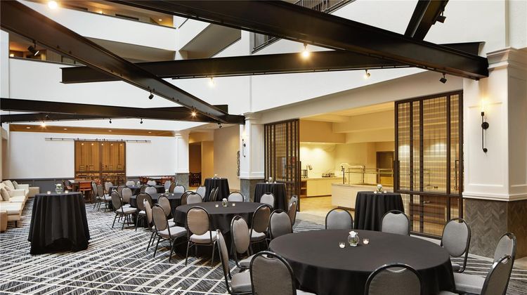 Hilton Charlotte Airport Meeting