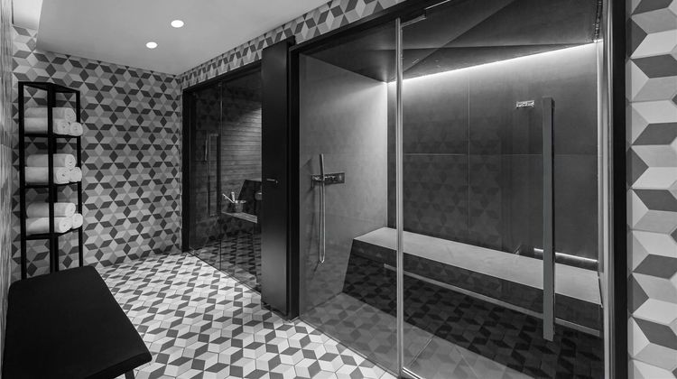 Canopy by Hilton Dubai Al Seef Recreation