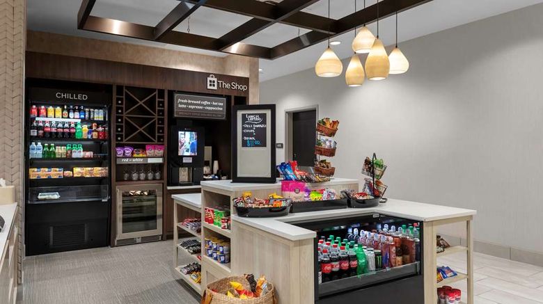 <b>Hilton Garden Inn Chandler Downtown Restaurant</b>. Images powered by <a href="https://iceportal.shijigroup.com/" title="IcePortal" target="_blank">IcePortal</a>.