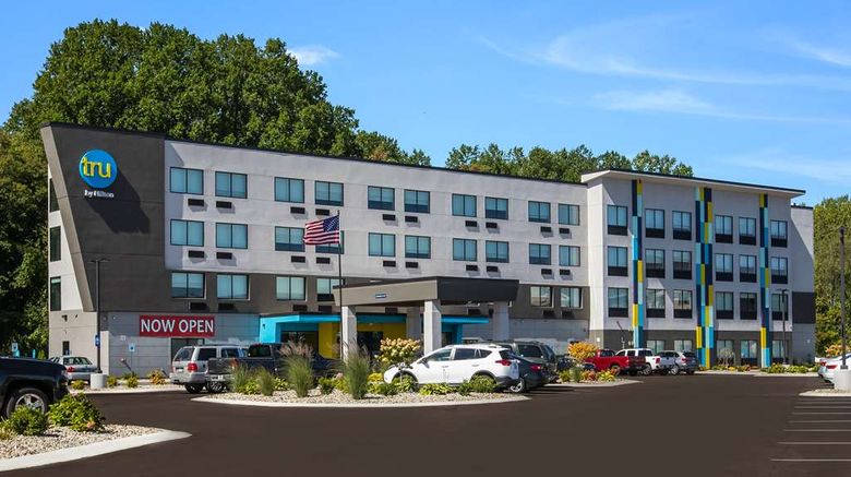 <b>Tru by Hilton Saint Joseph Exterior</b>. Images powered by <a href="https://iceportal.shijigroup.com/" title="IcePortal" target="_blank">IcePortal</a>.