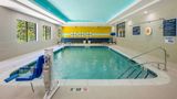 Tru by Hilton Saint Joseph Pool