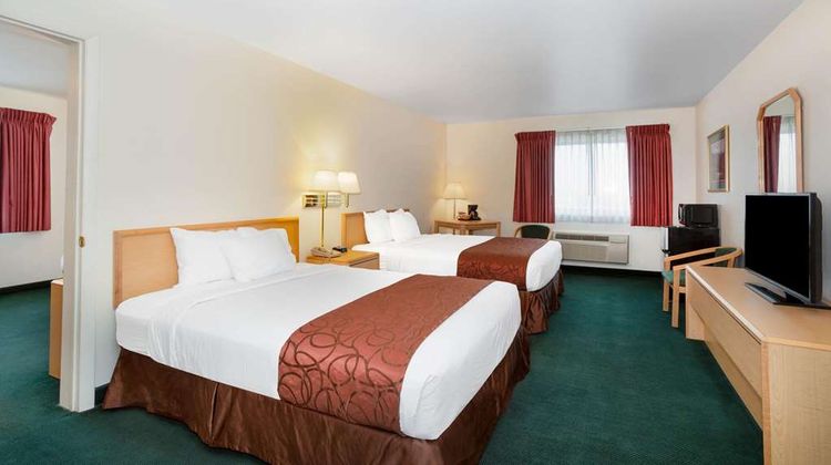 Inn at Lander, Travelodge by Wyndham Suite