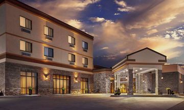 Roosevelt Grand Dakota, SureStay Collect