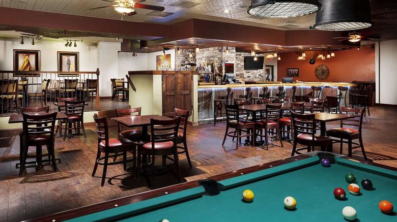 <b>Roosevelt Grand Dakota, SureStay Collect Restaurant</b>. Images powered by <a href="https://iceportal.shijigroup.com/" title="IcePortal" target="_blank">IcePortal</a>.