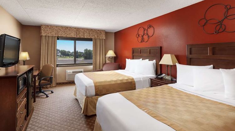 Roosevelt Grand Dakota, SureStay Collect Room