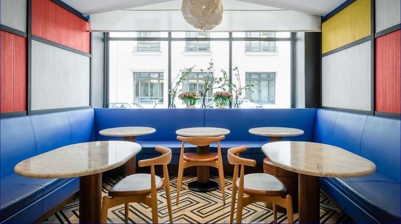 <b>Hotel du Ministere Restaurant</b>. Images powered by <a href="https://iceportal.shijigroup.com/" title="IcePortal" target="_blank">IcePortal</a>.