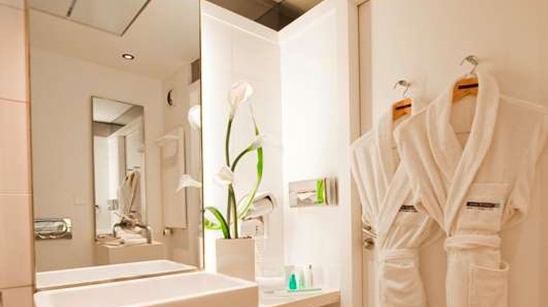 <b>Hotel Beau Rivage Room</b>. Images powered by <a href="https://iceportal.shijigroup.com/" title="IcePortal" target="_blank">IcePortal</a>.