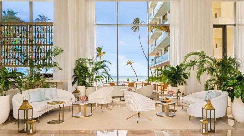 <b>Radisson Collection Resort and Spa Galle Lobby</b>. Images powered by <a href="https://iceportal.shijigroup.com/" title="IcePortal" target="_blank">IcePortal</a>.