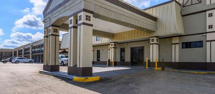 Quality Inn New Orleans Exterior