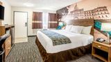 Clarion Pointe East Lansing University Room