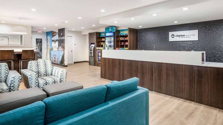 <b>Clarion Pointe East Lansing University Lobby</b>. Images powered by <a href="https://iceportal.shijigroup.com/" title="IcePortal" target="_blank">IcePortal</a>.