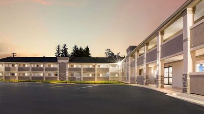 Clarion Pointe East Lansing University