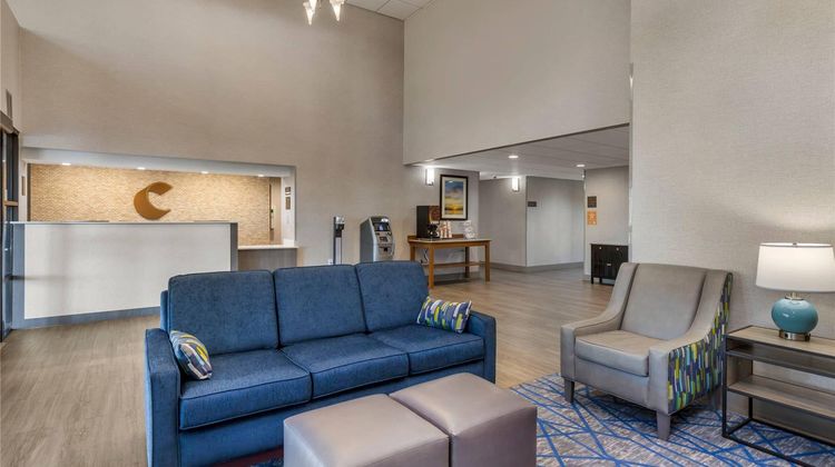 Comfort Inn & Suites Greer-Greenville Lobby
