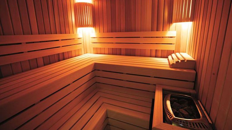 <b>Hostellerie Chapeau Rouge Spa</b>. Images powered by <a href="https://iceportal.shijigroup.com/" title="IcePortal" target="_blank">IcePortal</a>.