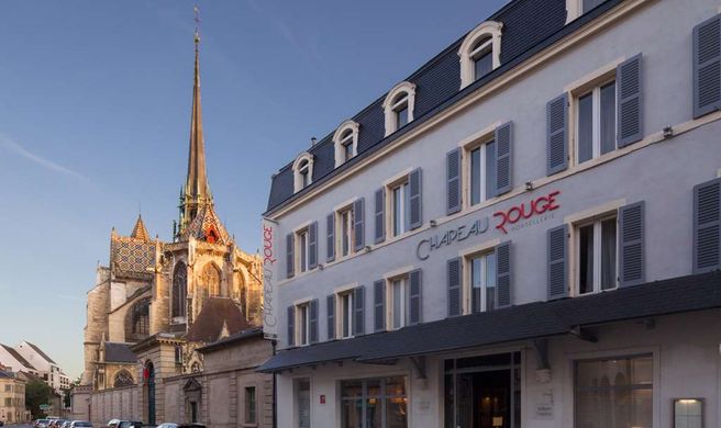 Hostellerie Chapeau Rouge Exterior