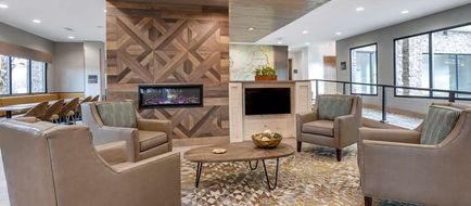 Best Western Plus Apple Valley Lodge Lobby