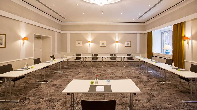 <b>Essener Hof, Sure Hotel Collection by BW Meeting</b>. Images powered by <a href="https://iceportal.shijigroup.com/" title="IcePortal" target="_blank">IcePortal</a>.