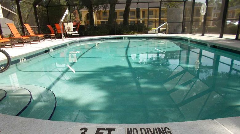 <b>SureStay Plus by Best Western St. Marys Pool</b>. Images powered by <a href="https://iceportal.shijigroup.com/" title="IcePortal" target="_blank">IcePortal</a>.