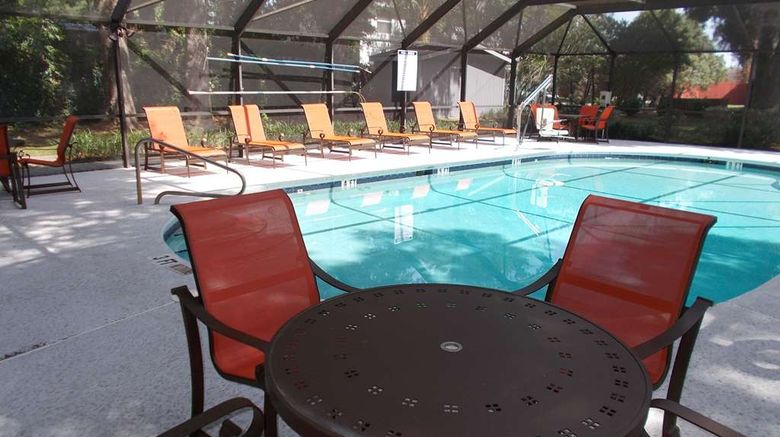 <b>SureStay Plus by Best Western St. Marys Pool</b>. Images powered by <a href="https://iceportal.shijigroup.com/" title="IcePortal" target="_blank">IcePortal</a>.