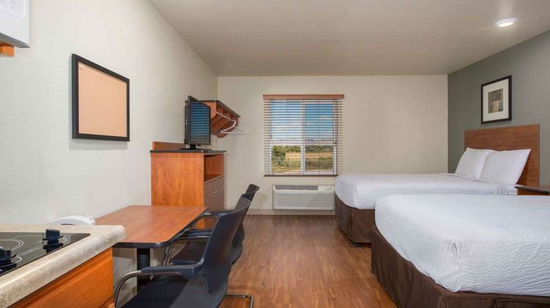 <b>WoodSpring Suites Grand Junction Room</b>. Images powered by <a href="https://iceportal.shijigroup.com/" title="IcePortal" target="_blank">IcePortal</a>.