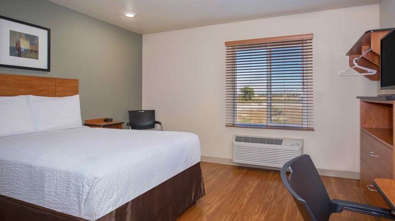 <b>WoodSpring Suites Grand Junction Room</b>. Images powered by <a href="https://iceportal.shijigroup.com/" title="IcePortal" target="_blank">IcePortal</a>.