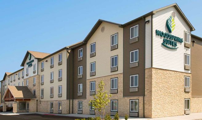 WoodSpring Suites South Plainfield Exterior