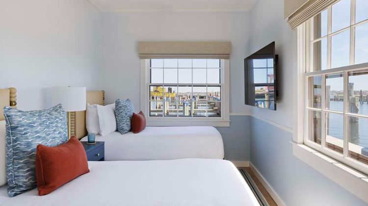 The Cottages at the Boat Basin Room