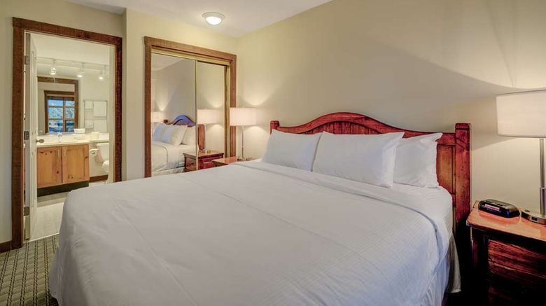 <b>Blackcomb Springs Suites Room</b>. Images powered by <a href="https://iceportal.shijigroup.com/" title="IcePortal" target="_blank">IcePortal</a>.