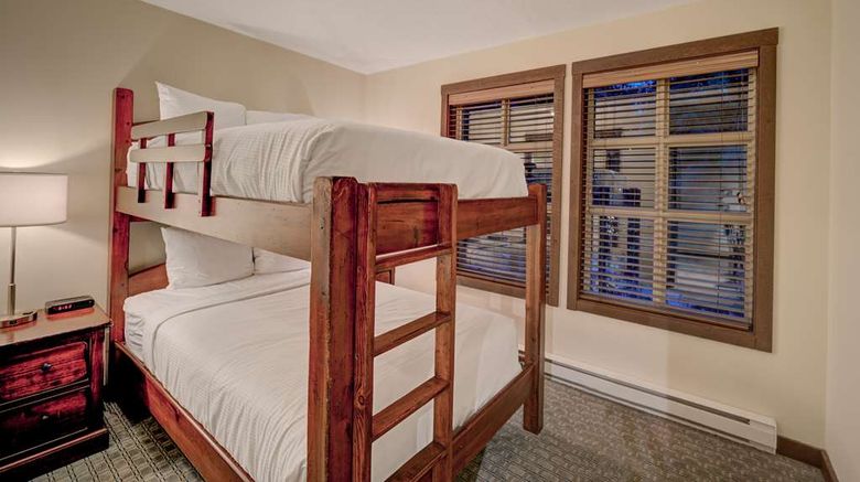 <b>Blackcomb Springs Suites Room</b>. Images powered by <a href="https://iceportal.shijigroup.com/" title="IcePortal" target="_blank">IcePortal</a>.