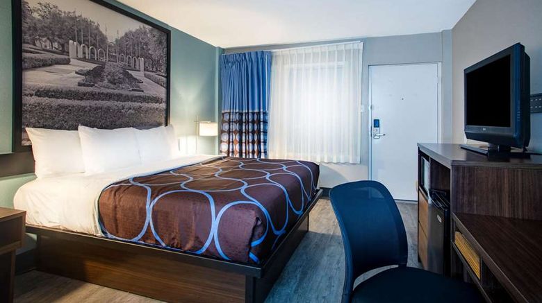 <b>Super 8 by Wyndham Mobile I-65 Room</b>. Images powered by <a href="https://iceportal.shijigroup.com/" title="IcePortal" target="_blank">IcePortal</a>.