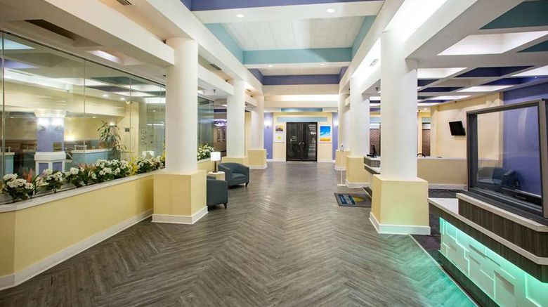 <b>Super 8 by Wyndham Mobile I-65 Lobby</b>. Images powered by <a href="https://iceportal.shijigroup.com/" title="IcePortal" target="_blank">IcePortal</a>.