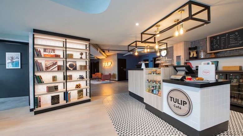 <b>Tulip Residences Joinville Lobby</b>. Images powered by <a href="https://iceportal.shijigroup.com/" title="IcePortal" target="_blank">IcePortal</a>.