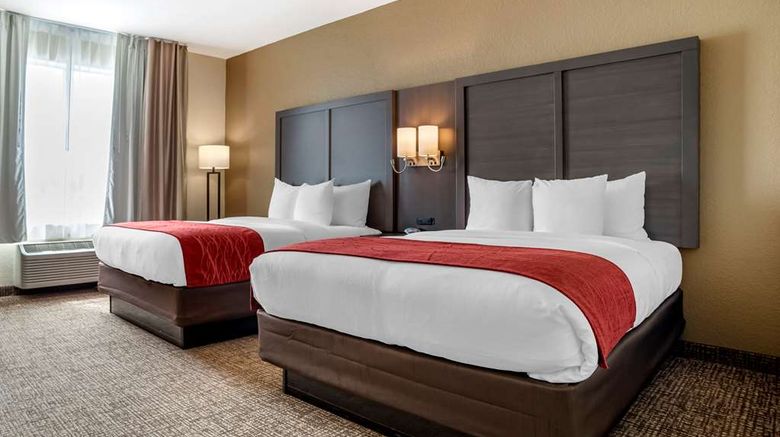 <b>Comfort Inn & Suites Millbrook Room</b>. Images powered by <a href="https://iceportal.shijigroup.com/" title="IcePortal" target="_blank">IcePortal</a>.
