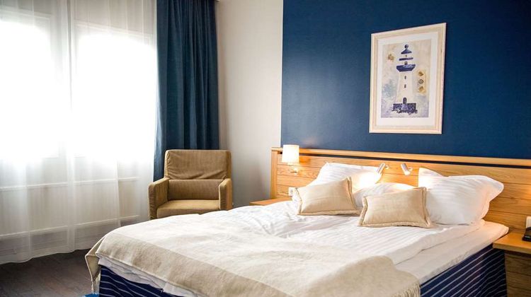 Quality Hotel Waterfront Hotel Room