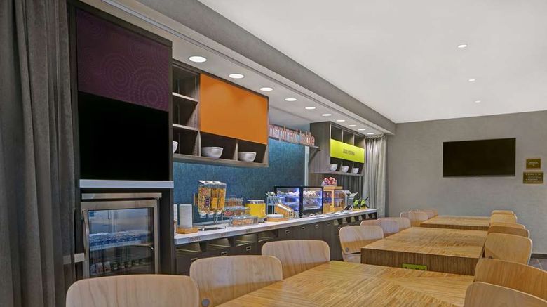 <b>Home2 Suites by Hilton Asheville Airport Restaurant</b>. Images powered by <a href="https://iceportal.shijigroup.com/" title="IcePortal" target="_blank">IcePortal</a>.