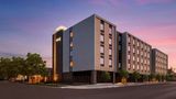 <b>Home2 Suites Des Moines-Drake University Exterior</b>. Images powered by <a href="https://iceportal.shijigroup.com/" title="IcePortal" target="_blank">IcePortal</a>.