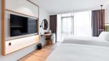 <b>Hilton Garden Inn Faroe Island Room</b>. Images powered by <a href="https://iceportal.shijigroup.com/" title="IcePortal" target="_blank">IcePortal</a>.
