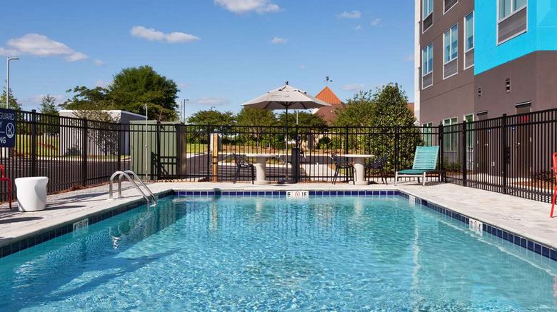 <b>Tru by Hilton Prattville Pool</b>. Images powered by <a href="https://iceportal.shijigroup.com/" title="IcePortal" target="_blank">IcePortal</a>.