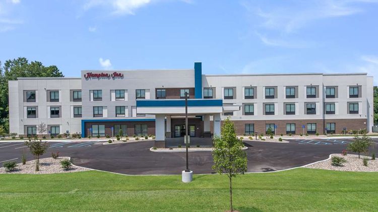 Hampton Inn Niles Exterior